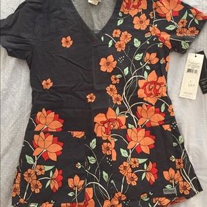 Greys Anatomy Scrub top. size xs